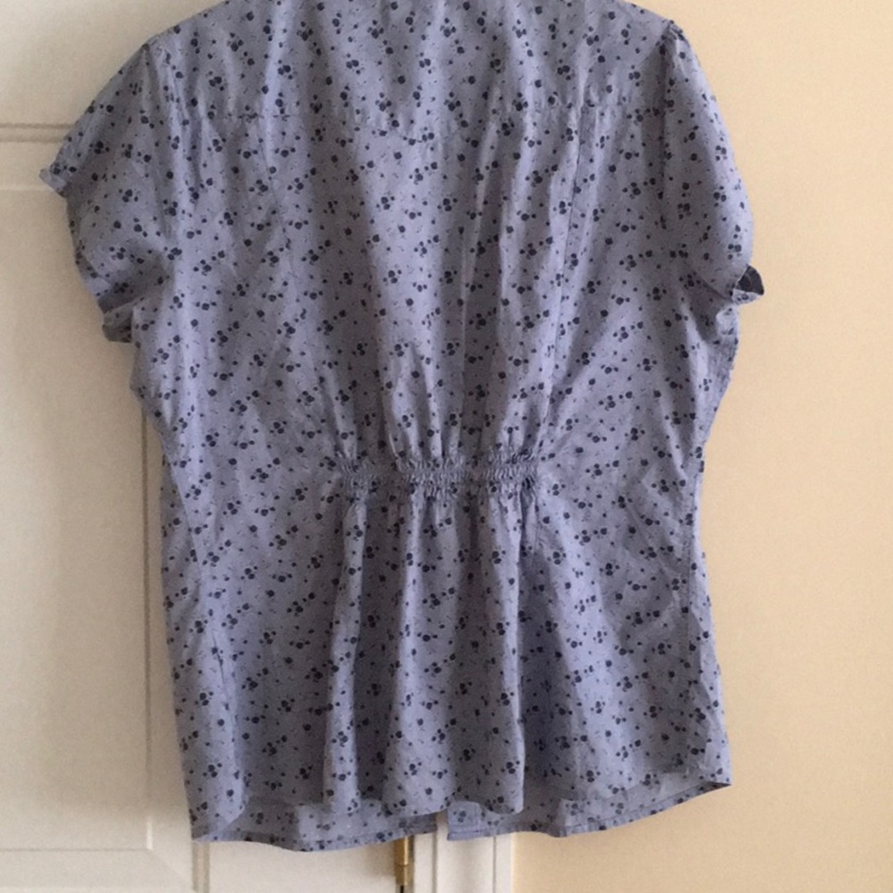 Blouse - Picture 2 of 2